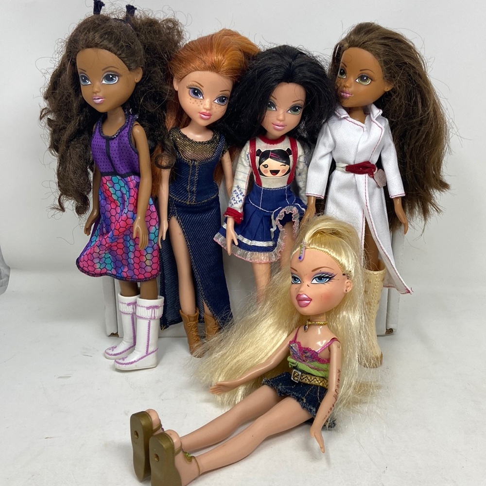 Doll Lot (5 Complete Dolls)